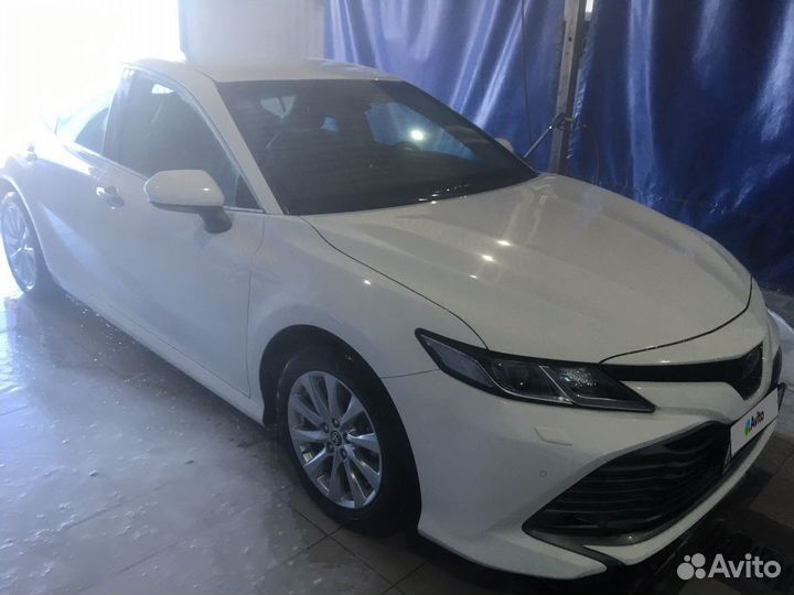 Toyota Camry, 2018