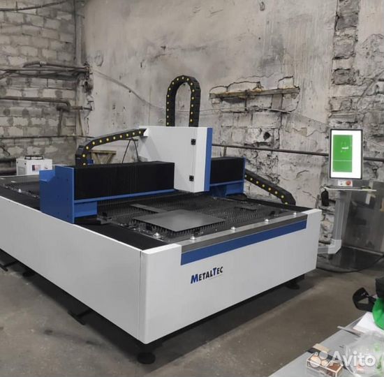 Лазерный станок / оптоволоконный лазер Metaltec