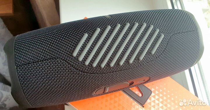 Портативная bluetooth колонка JBL charge5