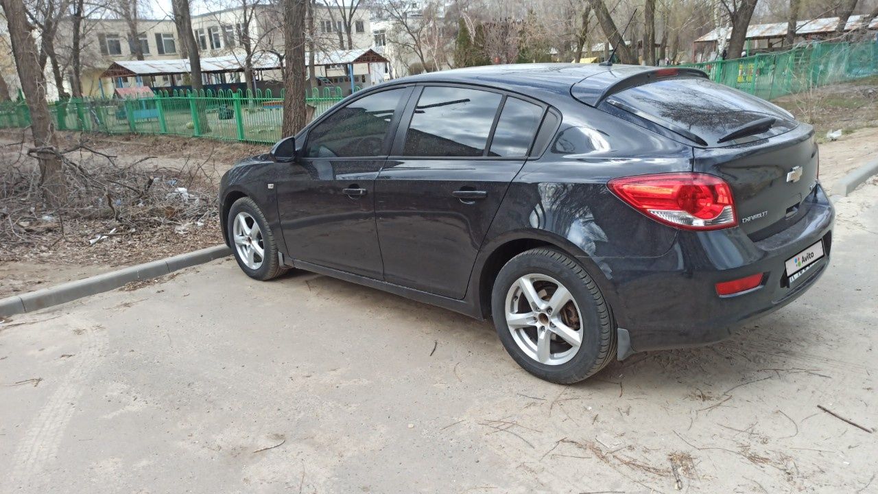 Chevrolet Cruze: фото владельца