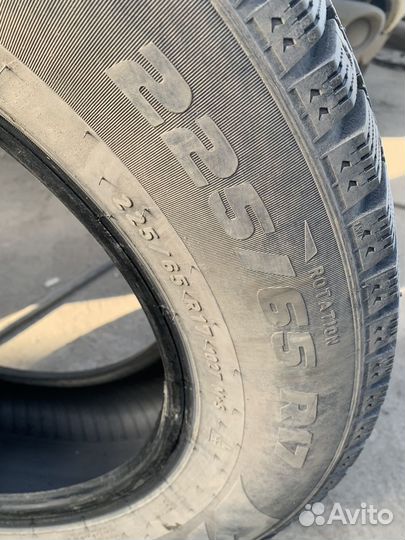 Pirelli Formula Ice 225/65 R17