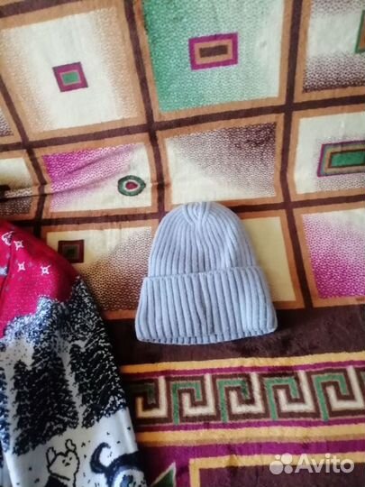 Женская зимняя шапка вязаная