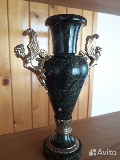 Ваза декоративная