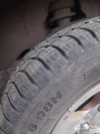 Литье r16 с резиной на Ниву