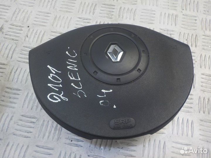 Подушка безопасности в рулевое колесо Renault