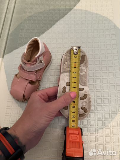 Обувь для девочки 29, 26, 22, 20 размер