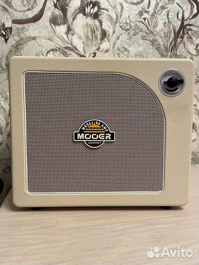 Комбоусилитель Mooer hornet dh 02