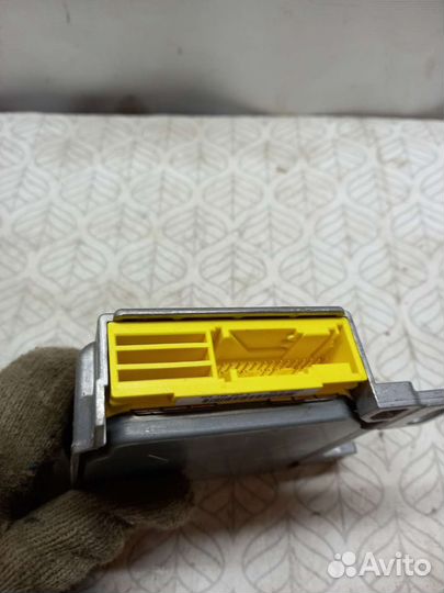 Блок airbag geely mk cross не сработанный