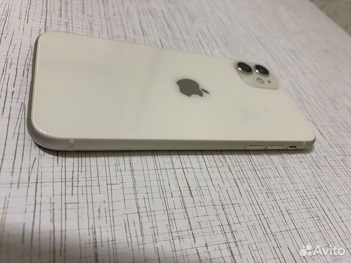 iPhone 11 64Gb White