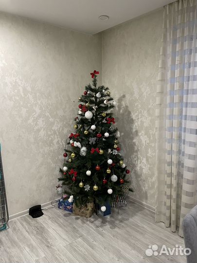 Ель искуственная