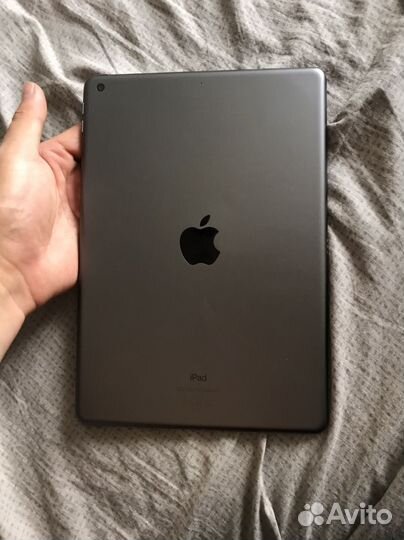 iPad 8 поколения 32gb