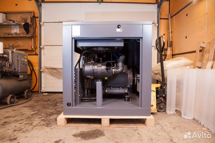 Компрессор 30 кВт винтовой 8/10 Бар