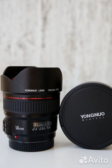 Объектив Yongnuo 14mm 2.8