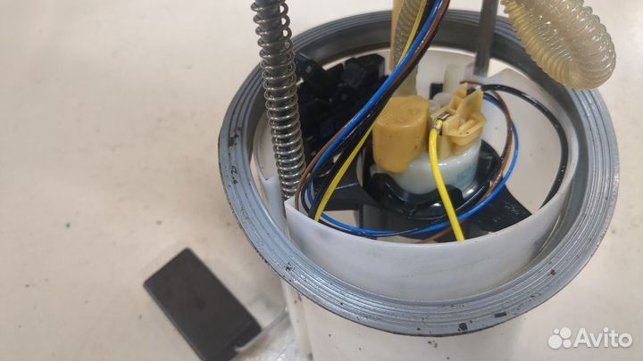 Насос топливный электрический Volkswagen Scirocco 2008, 2009