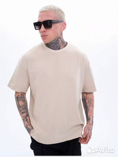 Базовая футболка оверсайз