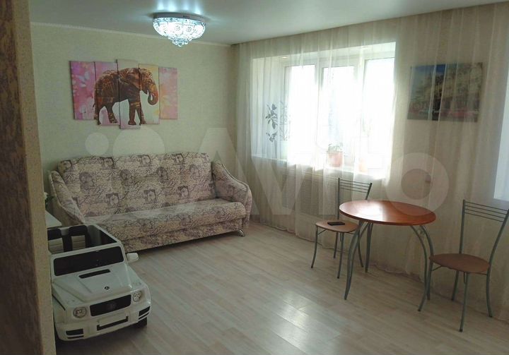 2-к. квартира, 54,3 м², 1/4 эт.