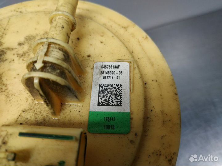 Топливный насос Jeep Grand Cherokee WK2 рестайлинг