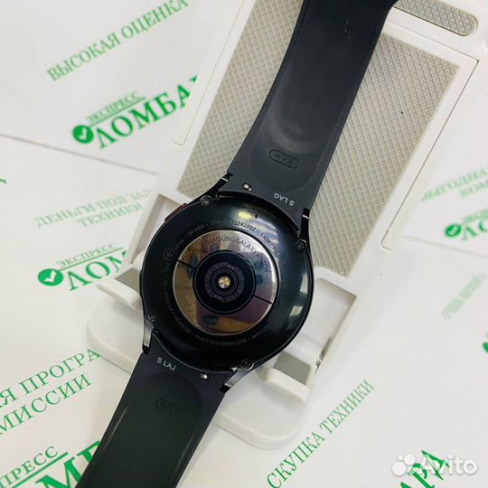 Умные часы Samsung Galaxy Watch 4 44 mm, №2202447