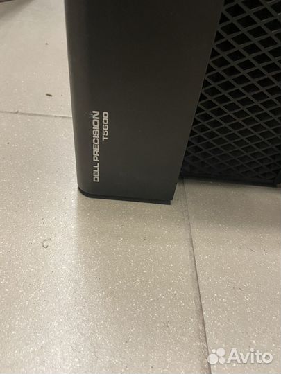 Рабочая станция Dell Precision T5600