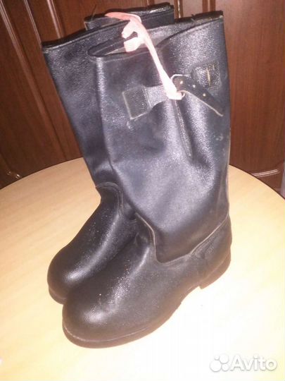 Сапоги кирзовые армейские