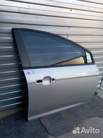 Ford Focus 3 Дверь передняя правая бу оригинал