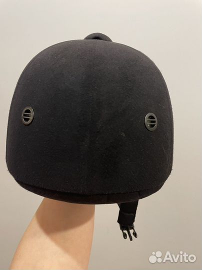 Шлeм, перчатки, краги для верховой езды