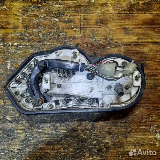 Zzr400-1 zzr400 90-92 приборная панель приборка