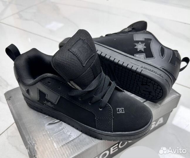 DC shoes дутыши