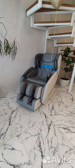 Массажное кресло Rovos 652L