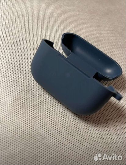 Чехол на airpods