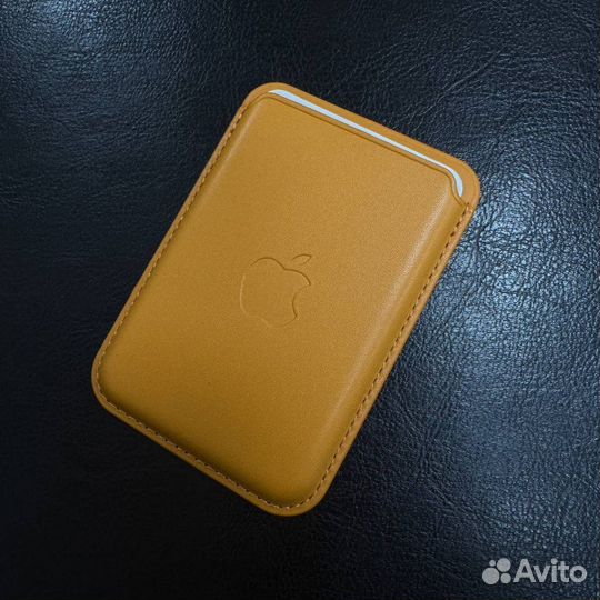 Кардхолдер Apple Leather Wallet MagSafe