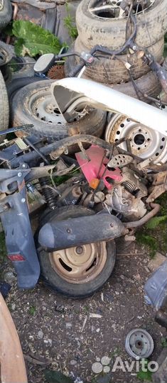 Скутер на запчасти