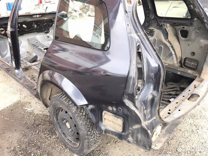 Крыло заднее левое Renault Megane