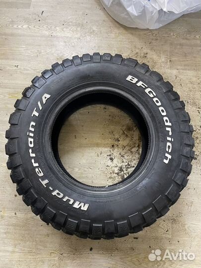 Bfgoodrich Mud-Terrain T/A KM2 245/75 R16