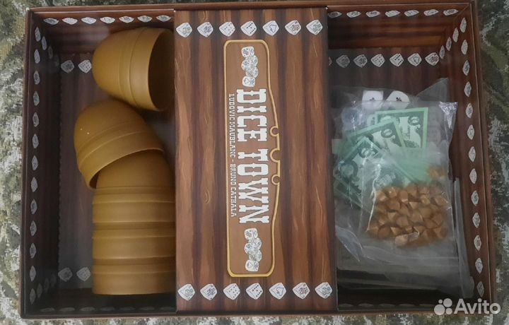 Настольная игра Dice Town