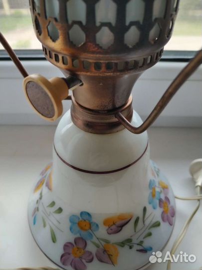 Лампа настольная интерьерная