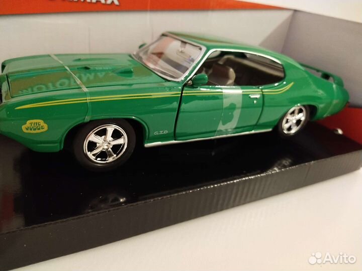 Модель 1:24, новая, Pontiac GTO