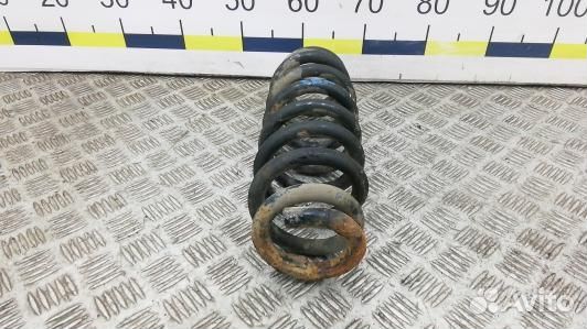 Пружина задняя suzuki grand vitara 2 (8BN07MG01)