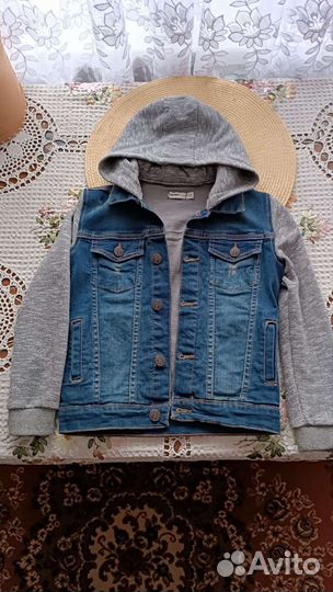 Джинсовая куртка