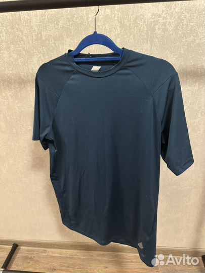 Футболки шорты для спорта (надеты один раз)