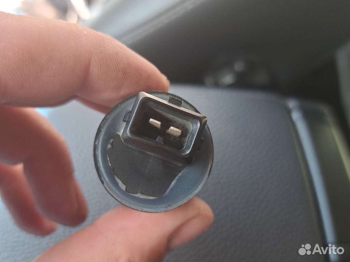 Saab 9000 датчик положения педали тормоза