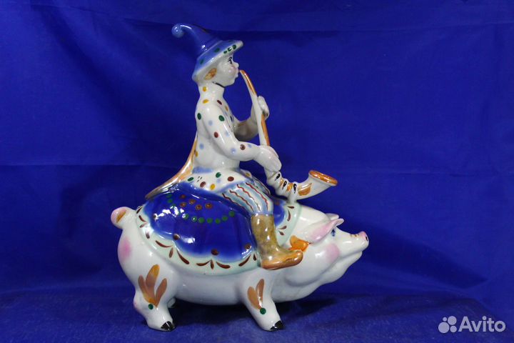 Статуэтка фарфор редкая копилка Дударь Петрушка