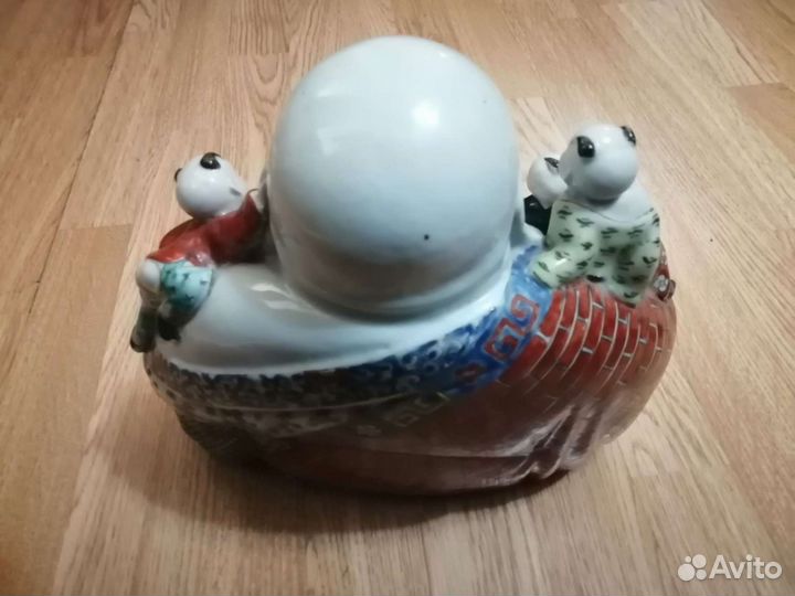 Статуэтка будды