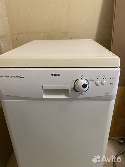 Посудомоечная машина Zanussi