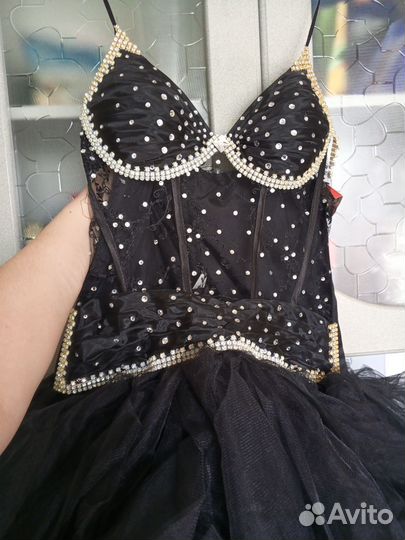 Бальное платье