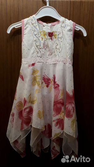 Платье для девочки. Много