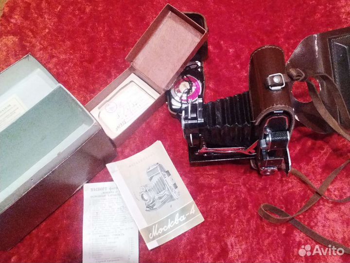 Фотоапорат Москва 4, 1956 г