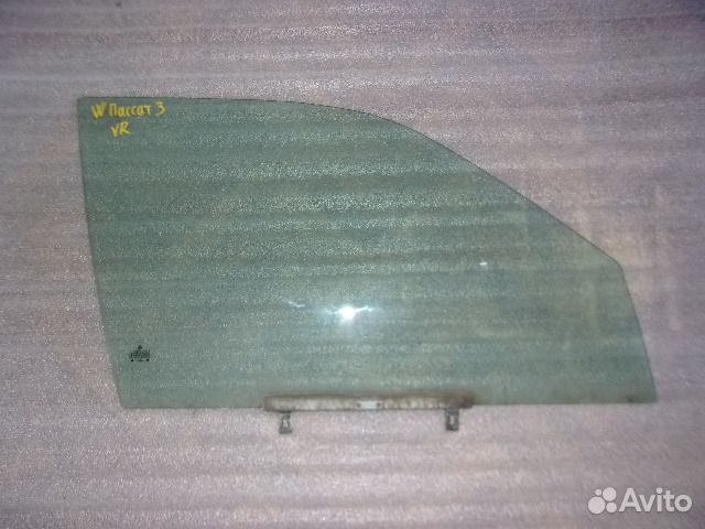 Фольксваген Пассат Б3 / Б4, стекло переднее правое