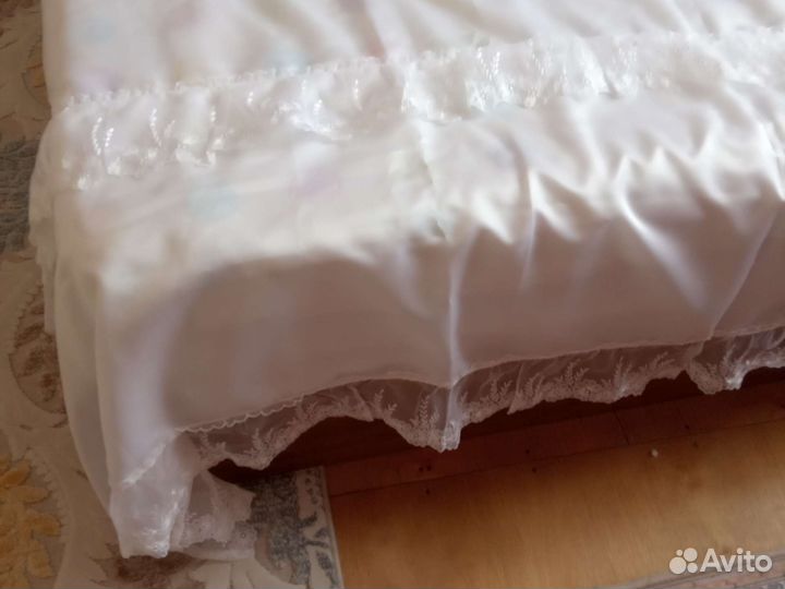 Покрывало. Италия. Шелк. С. Рюшками