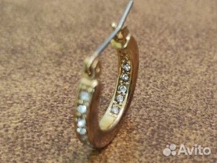 Серьги новые блестящие